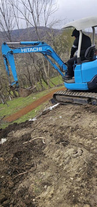 De vânzare mini excavator de 2t hiatchi
