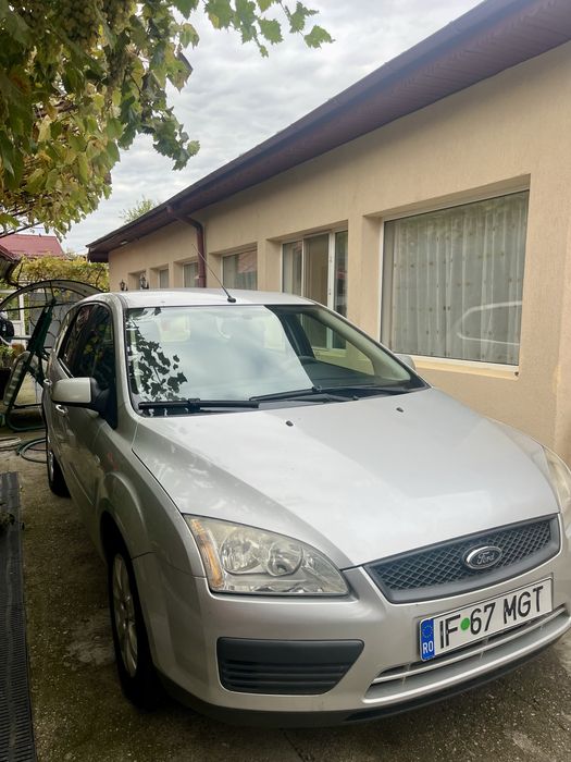 Vând Ford Focus 2