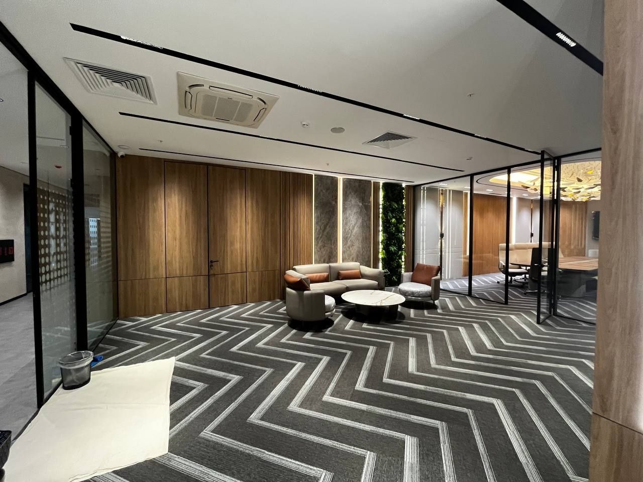 Аренда офиса 925 кв.м. Kayan Business Center
