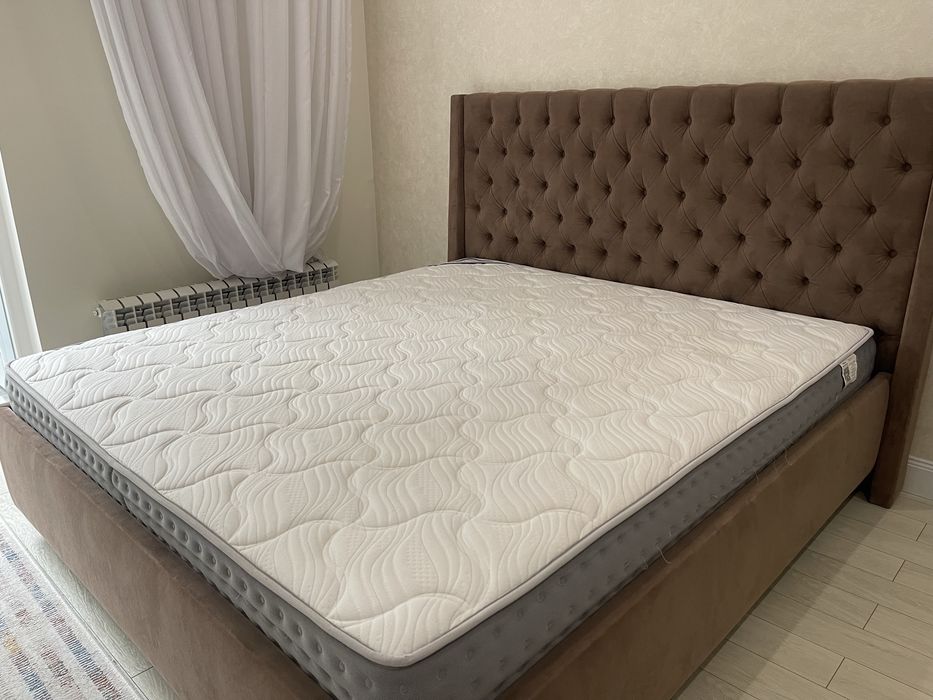 Продам матрац размер 180*200