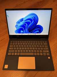 Laptop 2 in 1 Lenovo YOGA 730-13IKB cu procesor i7-8550U 4.00Ghz