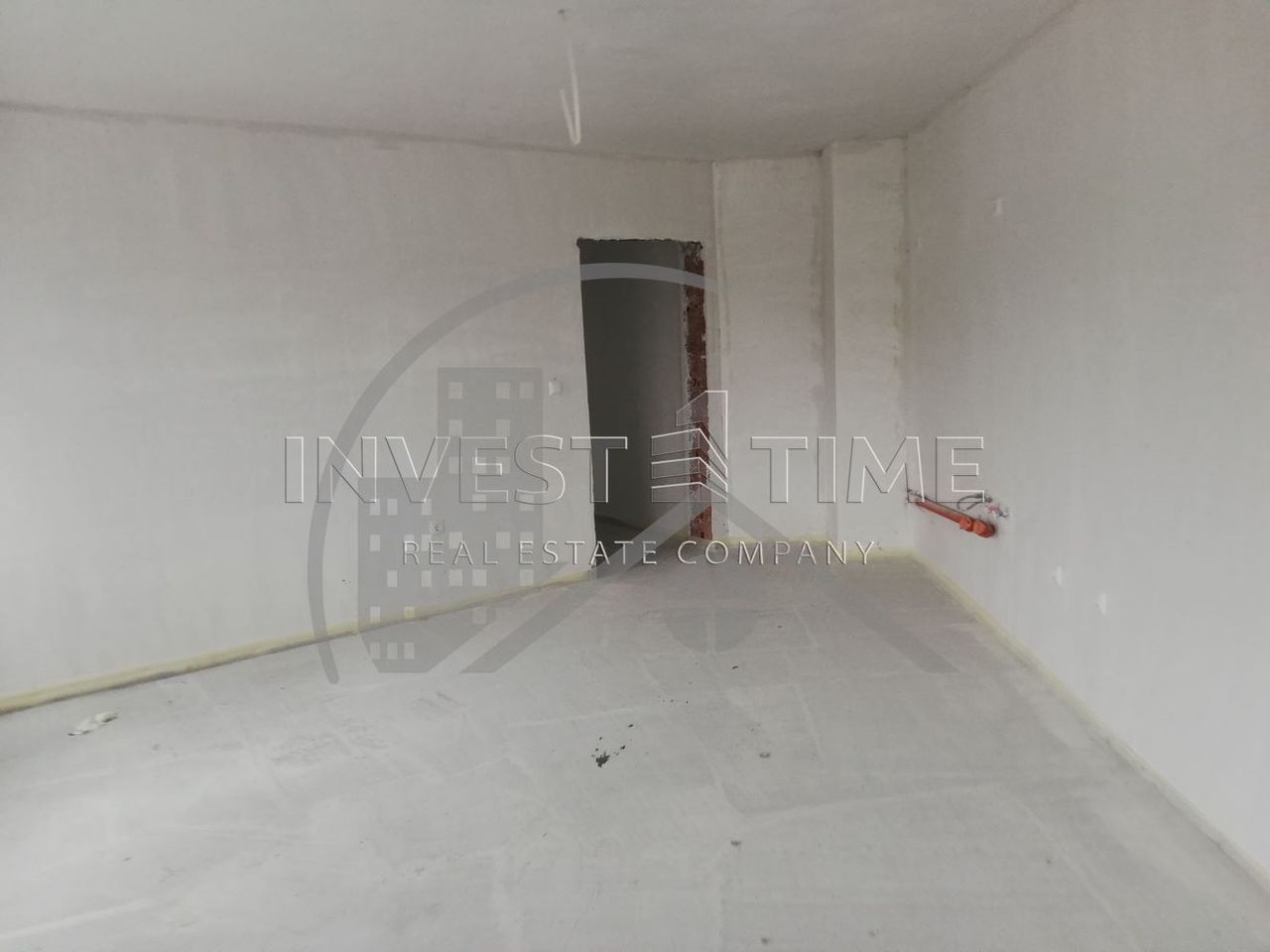 Продава се Двустаен апартамент в Варна, Аспарухово - 67 кв.м за 1193 €/кв.м - Снимка #1