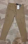 Pantaloni jogger cu croială cargo