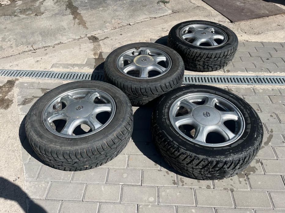 Продам шины с дисками
