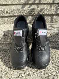 Мъжки обувки за работа