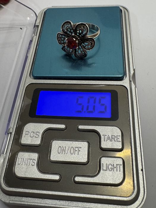 Inel vechi, argint 925 cu gramat. Lucrat filigran