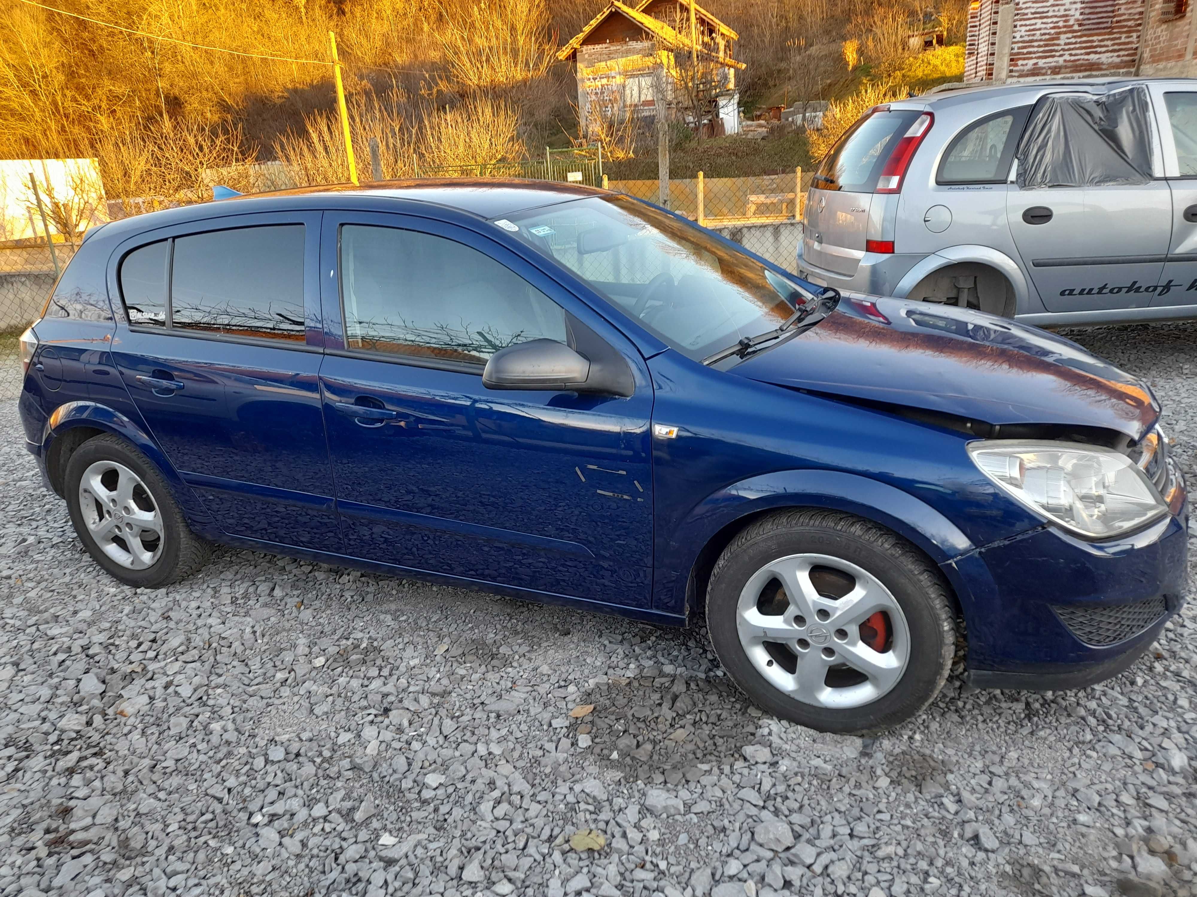 Opel Astra H - 1.7cdti - 110кс /2009/ - на части