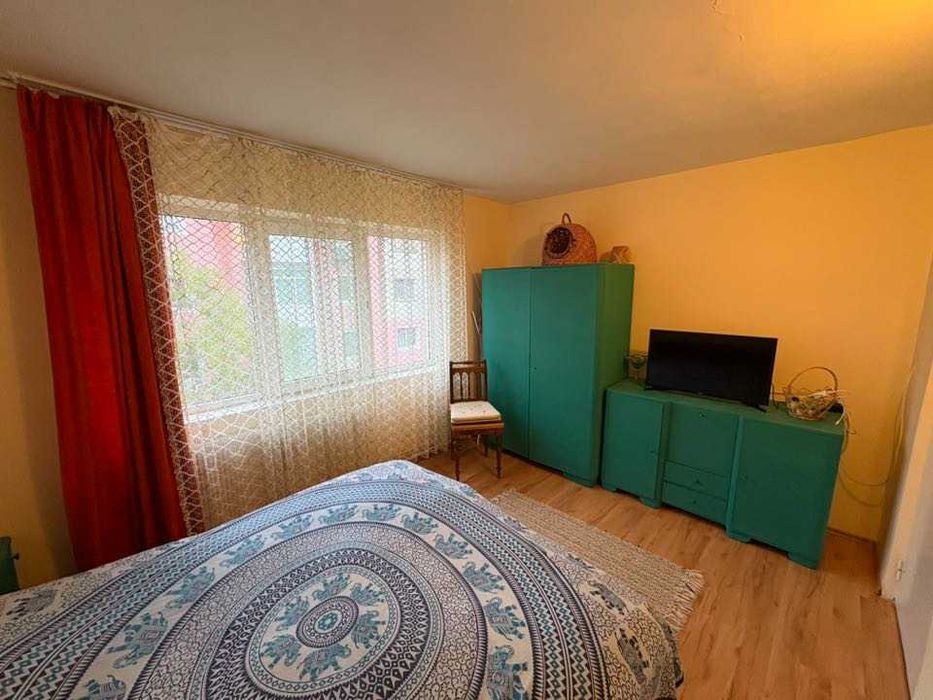 Apartament Luminos, 3 Camere + Balcon, 65 mp – Ideal pentru Familie!