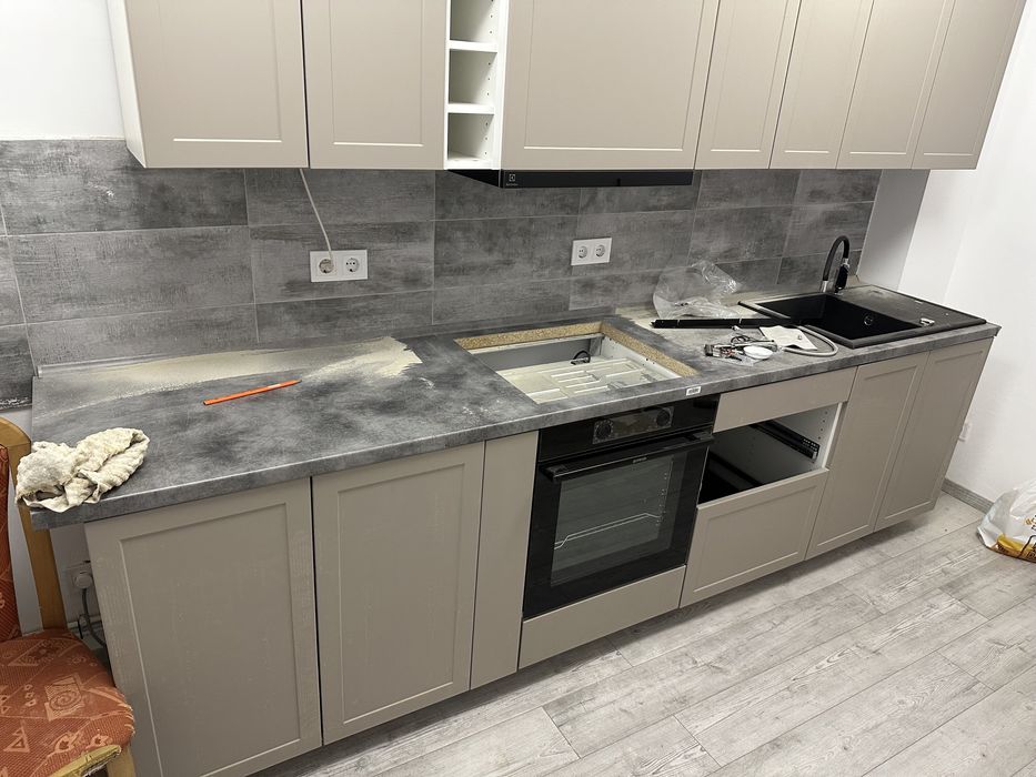 Montaj mobila inclusiv si sanitare si electrice