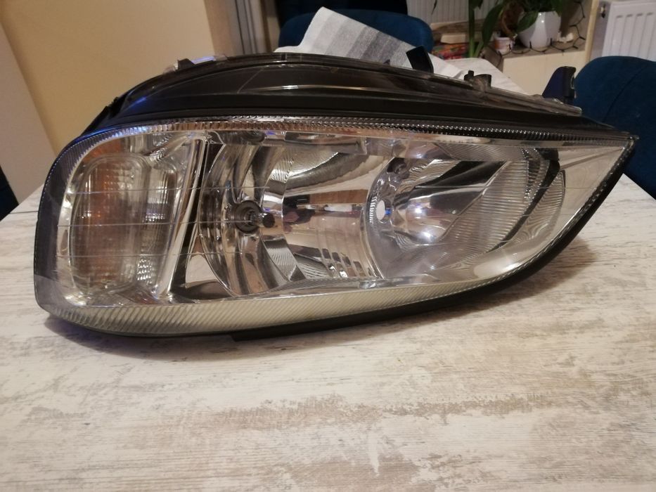 Oglinzi, stopuri Ford