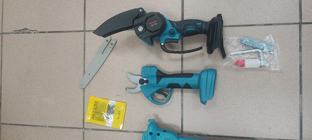 Drujba telescopica + foarfeca taiat pe acumulator Parkside 20v