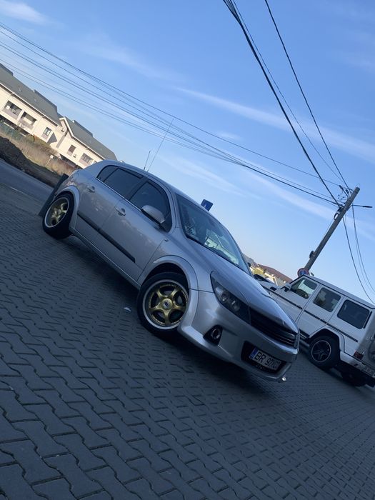 Opel astra H , 1.6 bnz