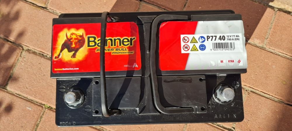 Baterii auto diferite mărci și puteri de la 100 Lei