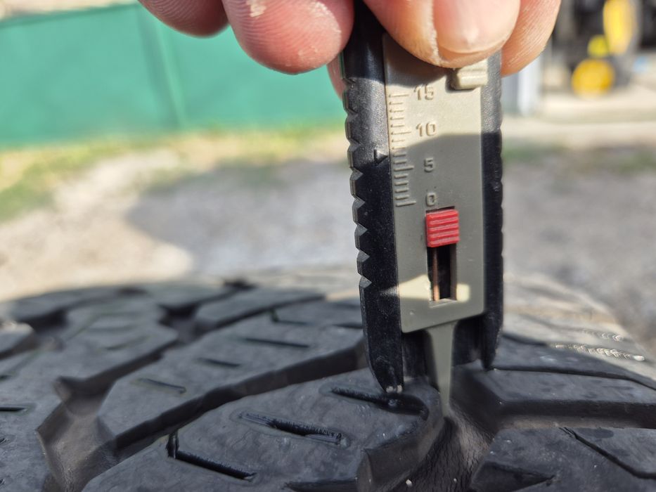 Джанти с гуми 20 цола 275/45 20