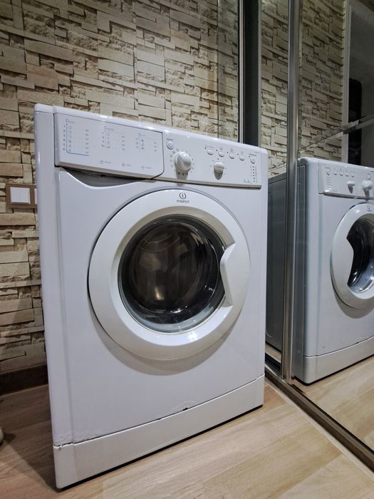 стиральная машинка indesit
