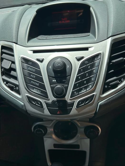 Ford Fiesta 2009 Автоматик