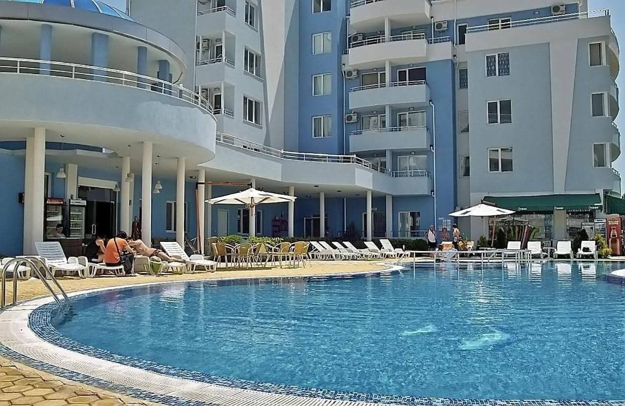 Апартамент под наем на нощувки (тристаен) в к. к. Слънчев бряг