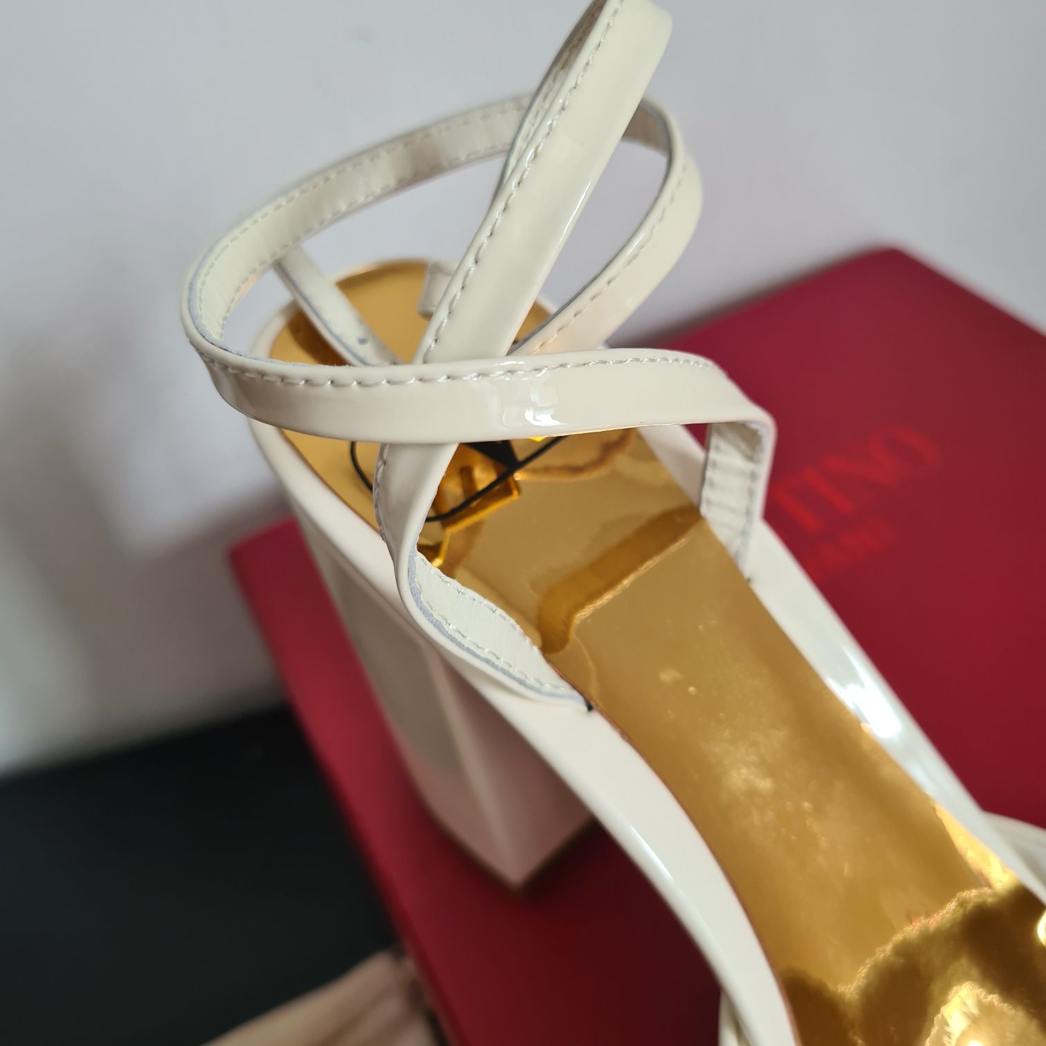 Valentino Sandals 9 cm - size 38/ piele naturala/accessorizare complet