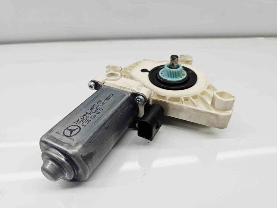 Motoras geam dreapta fata Mercedes Clasa B (W245) [Fabr 2005-2011] A16