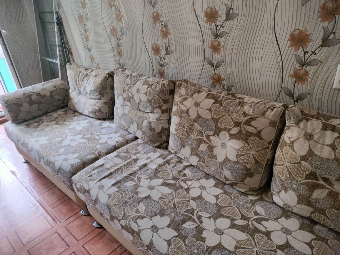 Продам диван с креслом цена 70000