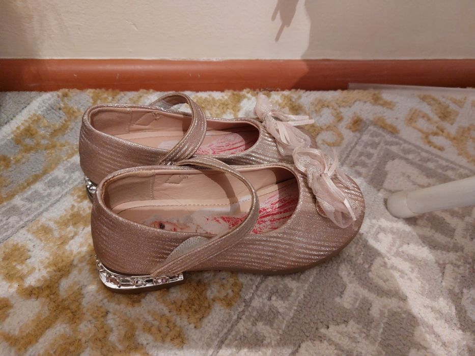 Туфли в отличном состояний