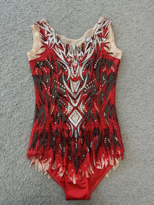 Трико за художествена гимнастика