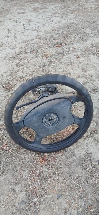 vaz 2107 zapchaslari kapot