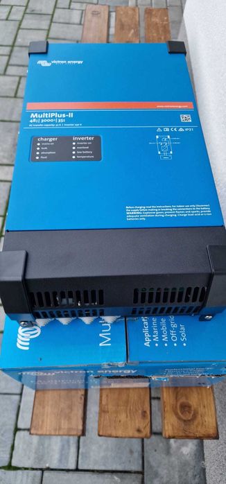 Victron MultiPlus-II 48/3000/35-32 230V, in garantie