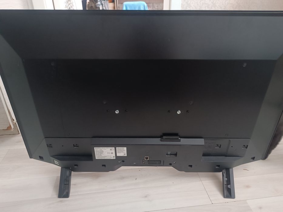 Срочно продам телевизор sony bravia