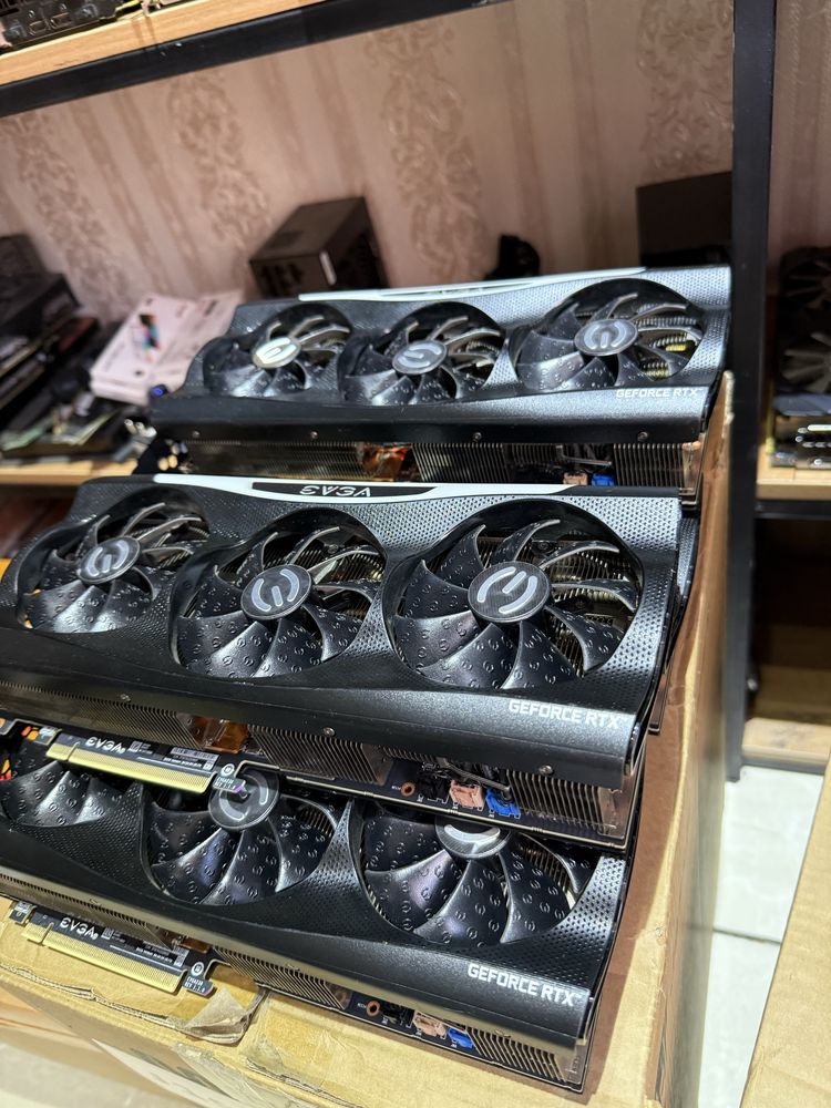 Rtx 3070ti Evga rgb ideal