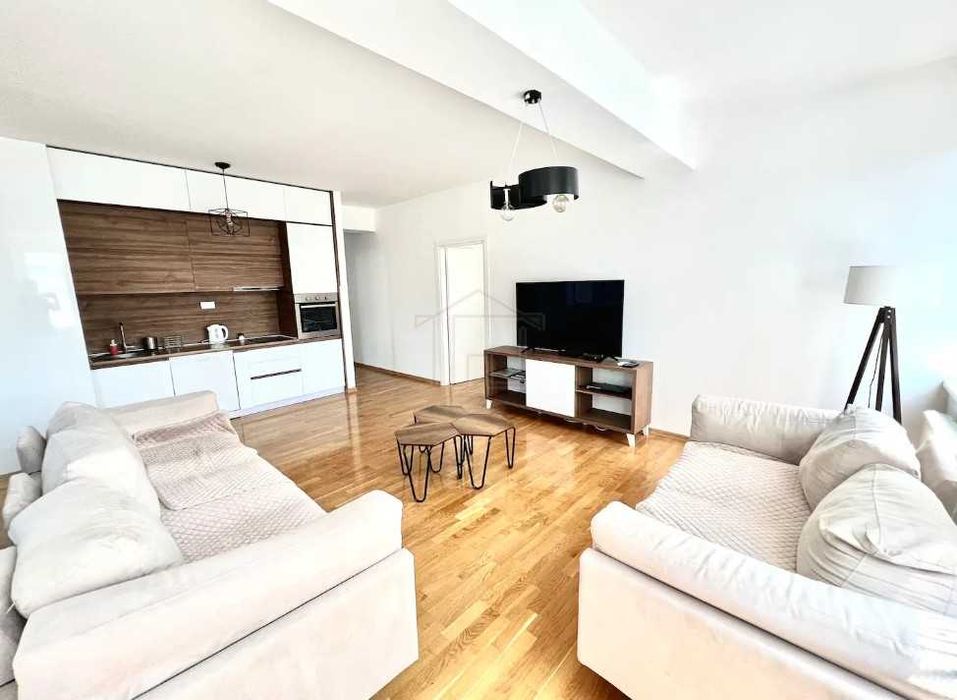 Дава се под наем Тристаен апартамент в Пловдив, Кючук Париж - 81 кв.м за 270.3 € - Снимка #2