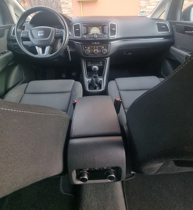 Seat Alhambra 7 Locuri  224000 km real bi xenon Led