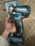 Акумулаторен гайковерт ударен MAKITA DTW301Z