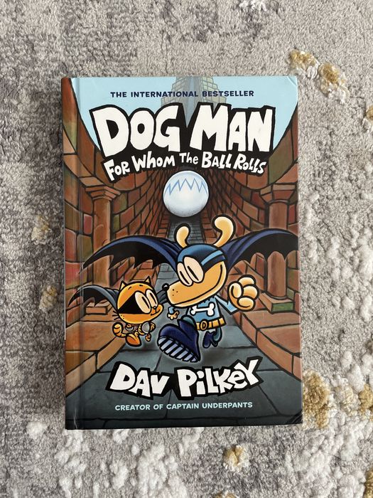 Dog Man - Dav Pilkey carte in limba engleza