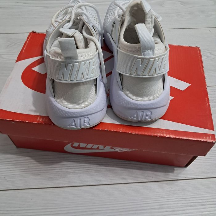 Adidasi Nike Huarache Run Ul Tra mas 36 unisex