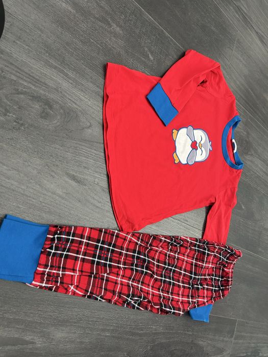 2 Pijamale lc wakiki marimea 110