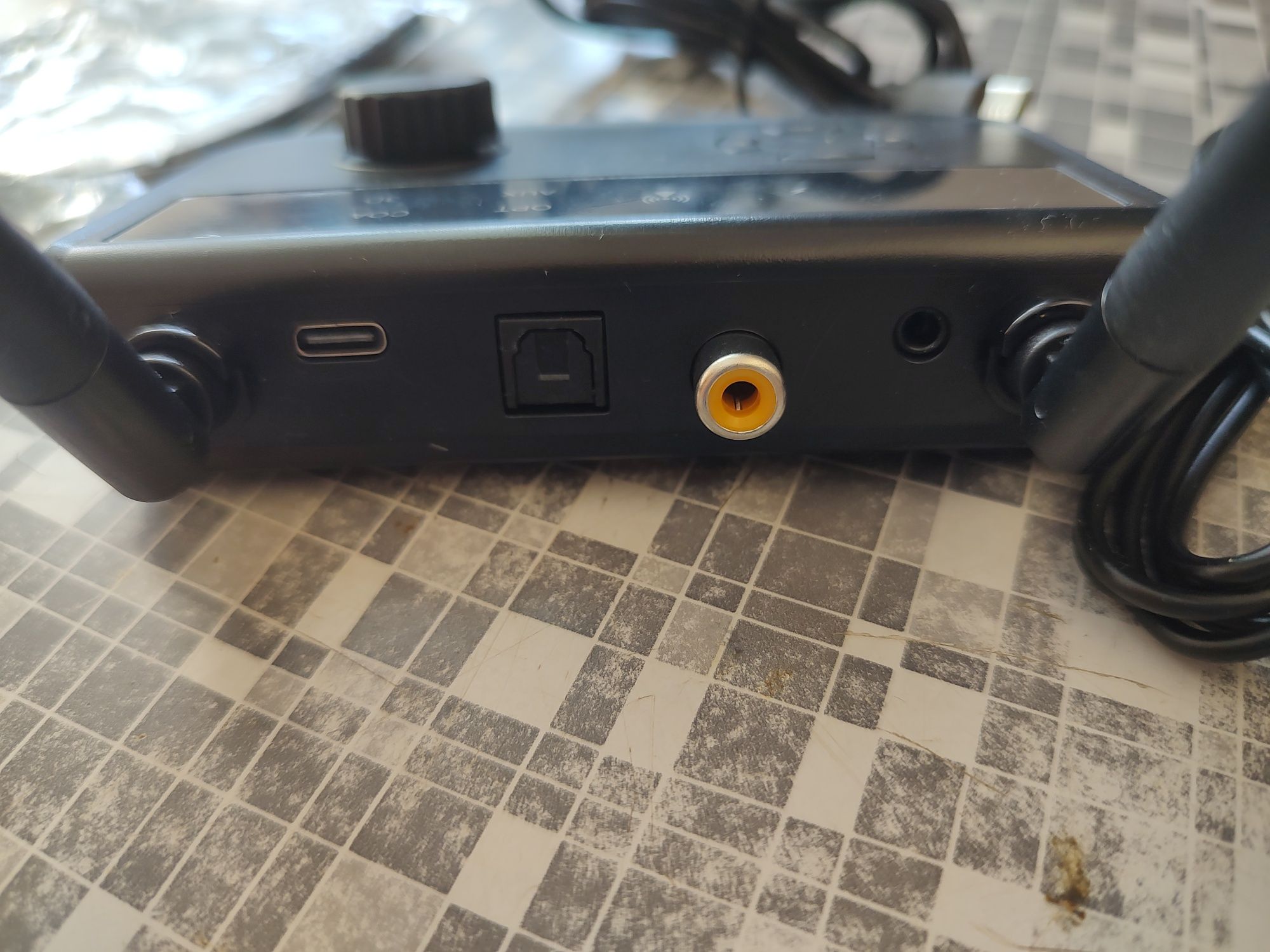 Блутут  Bluetooth 5.3 аудио приемник