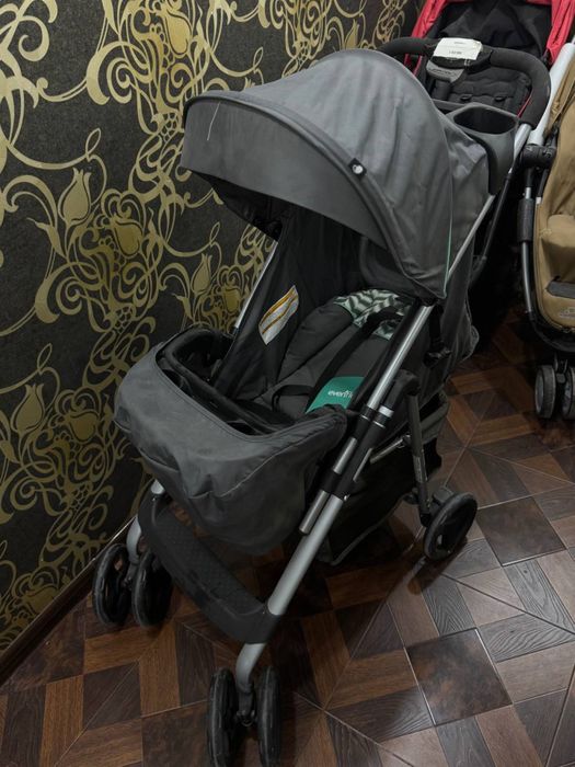 Детская коляска