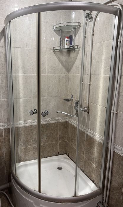 Продается Душевая Кабинка