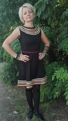 Фолклорна рокля черна-95 лв