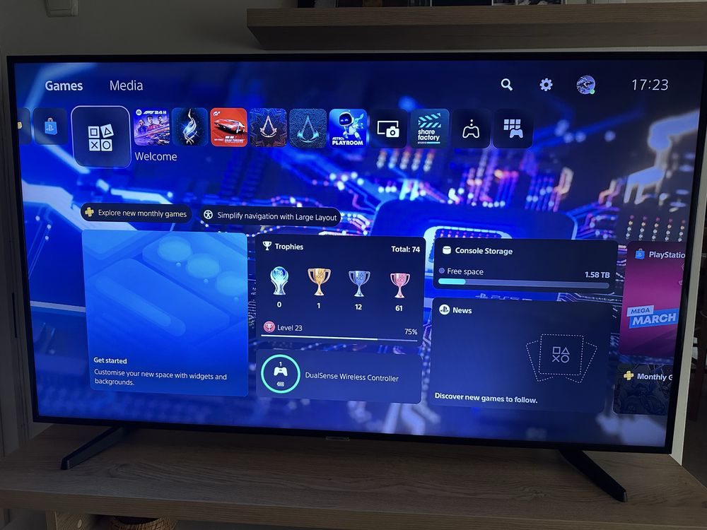 Play Station 5 PRO (PS5 Pro)! + акаунт с игри !Гаранция 2г. Vivacom