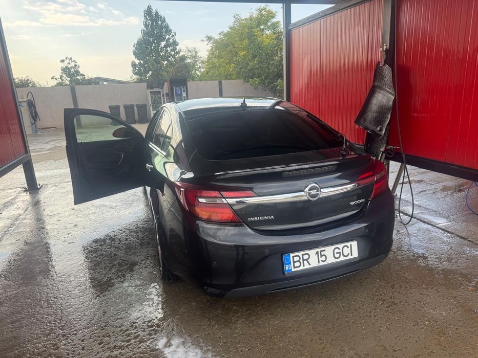 Vand Opel Insignia facelift