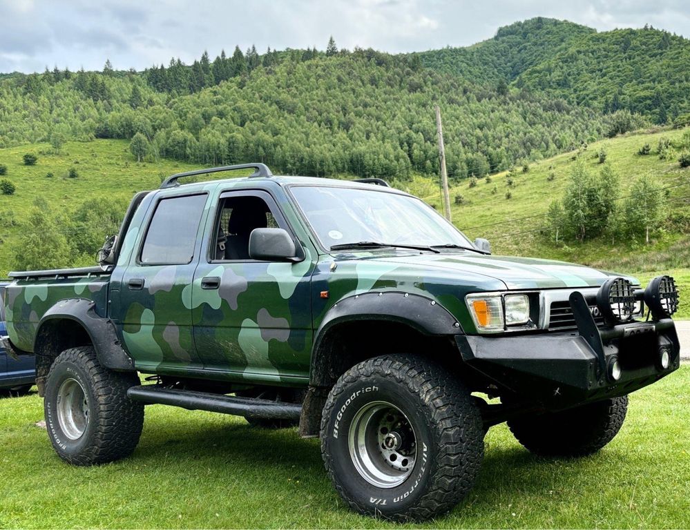 Toyota Hilux OffRoad 4x4