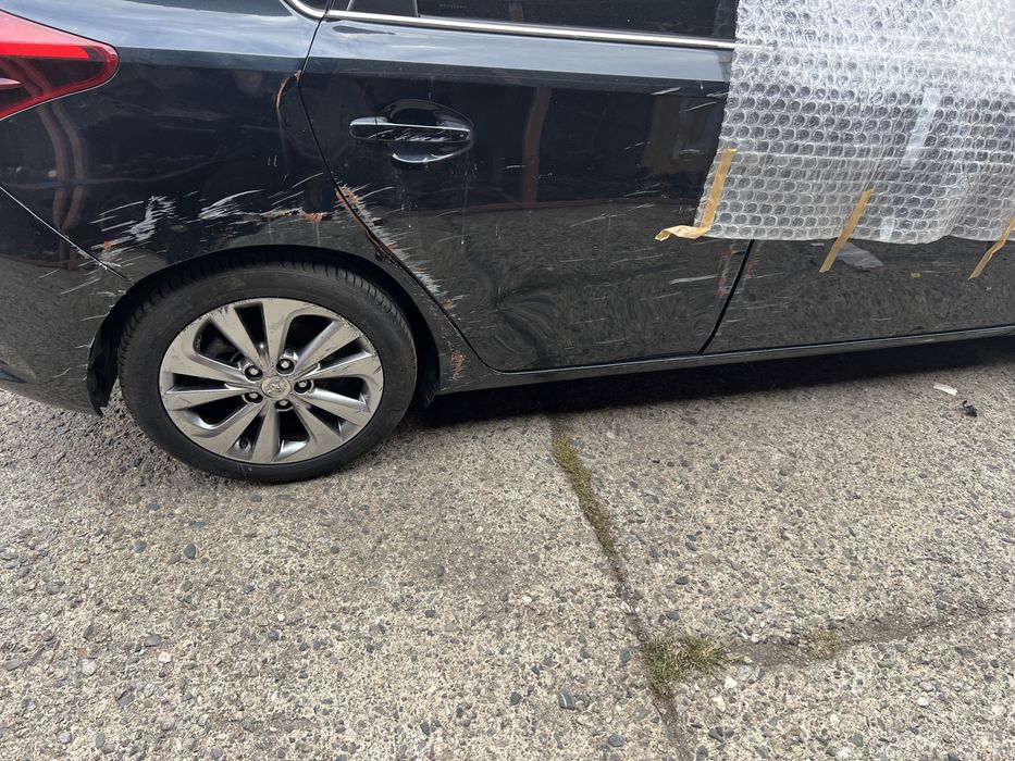 Toyota Auris 1.6 D-4D на части