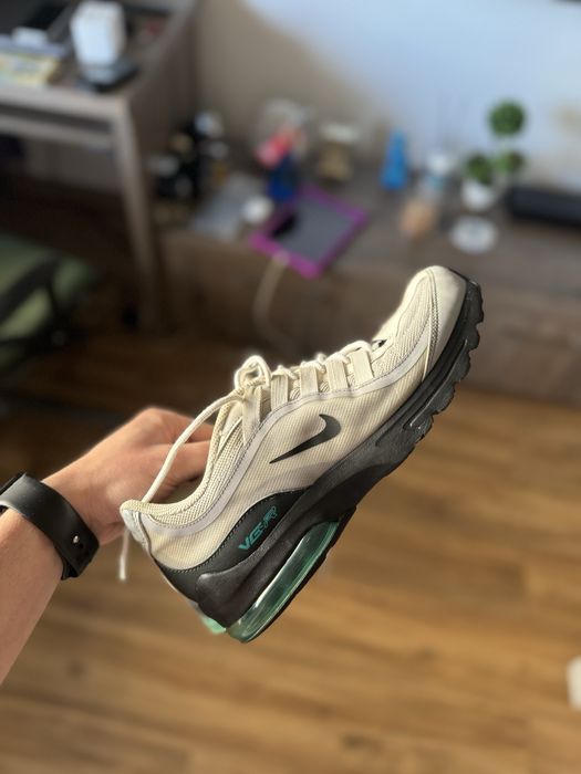 Adidasi Nike Sport Air Max VG-R Marime 40,5/Originali