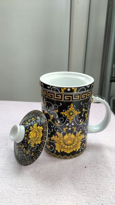 Cana cu infuzor de ceai