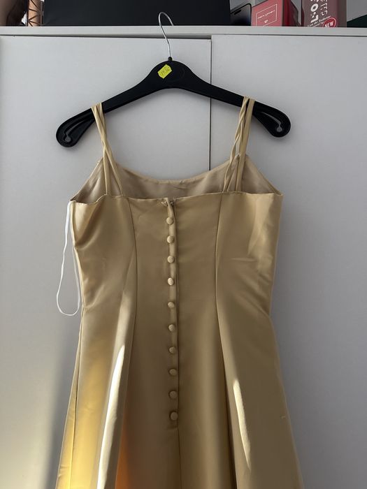 Rochie de zi de evenimente