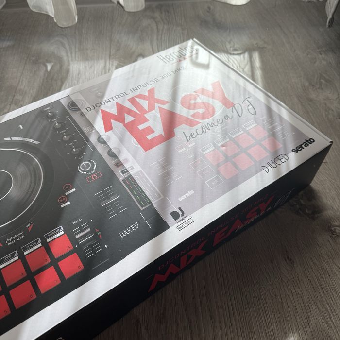 Hercules DJ Control Inpulse 300 MK2 + casti