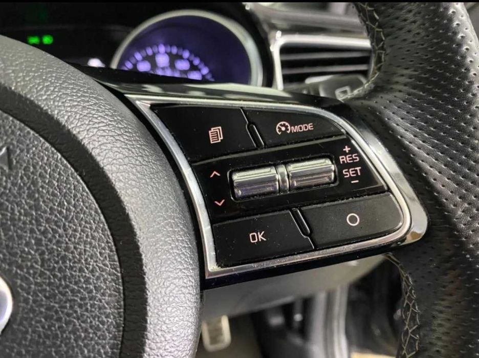 лек автомобил KIA Ceed 2019