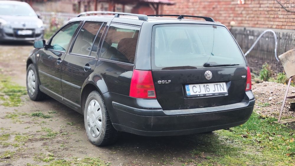 Vând vw golf 1,9 Tdi